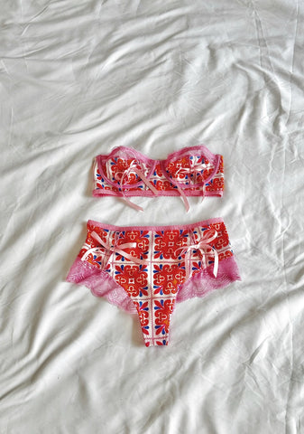 Sun Paradise Lingerie Set