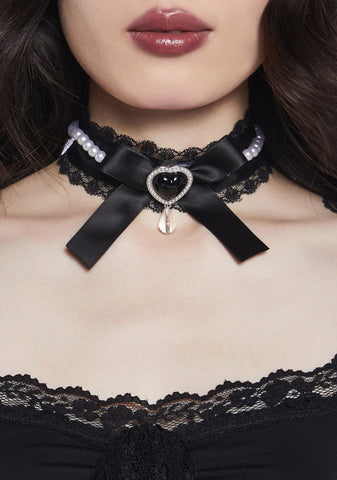Solemn Sweetness Lace Choker