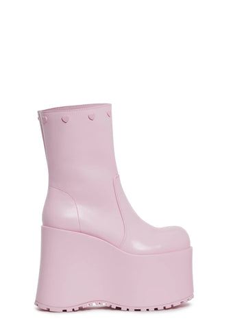 Snuggle Wonderland Platform Boots - Pink
