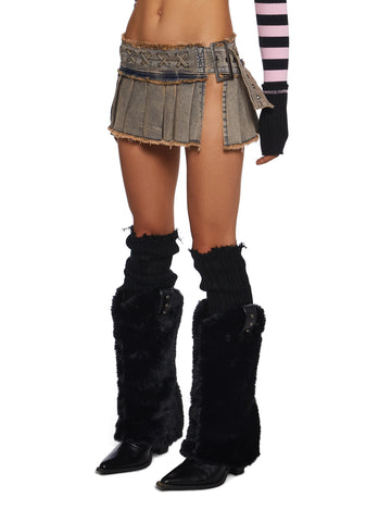 Testing Limits Skirt Belt