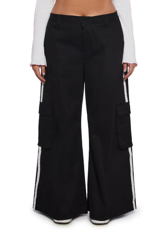Have You Crushing Wide Leg Cargo Pants