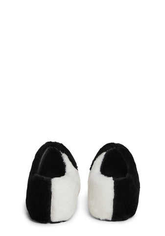 Zen Feels Faux Fur Clogs