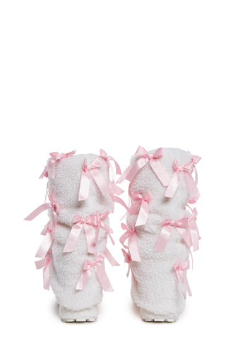 Snuggle Wonderland Platform Boots - Pinky Promise