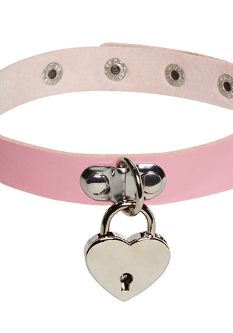 Unlock Me Heart Choker - Pink