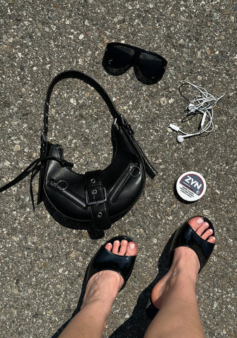 Admired Night Shoulder Bag