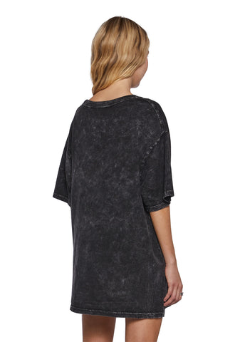 Shoe Guide Oversized Tee