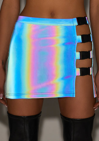 Spectral Frequency Reflective Buckle Skirt