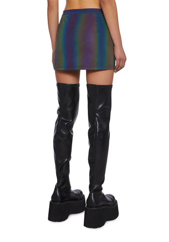 Spectral Frequency Reflective Buckle Skirt