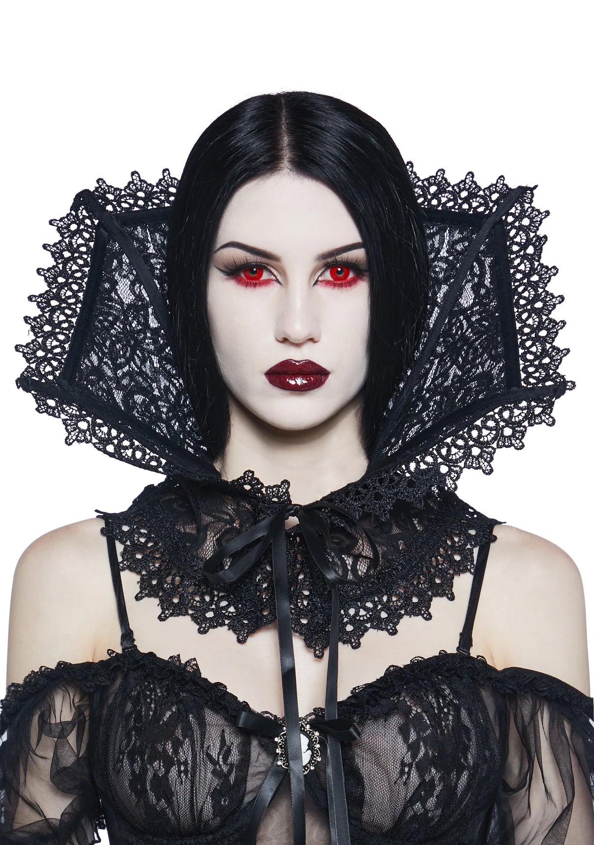 Kiss Of Death Lace Collar
