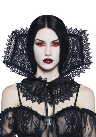 Kiss Of Death Lace Collar