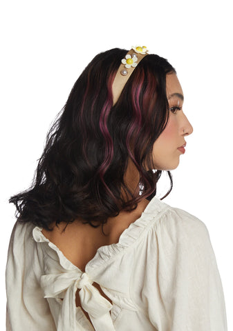 Sittin' Pretty Daisy Headband