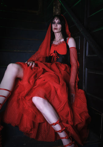 The Red Wedding Lace Maxi Dress And Gloves Set