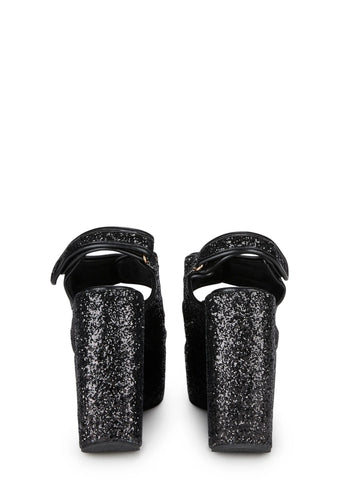 Too Hot Platform Sandals - Black