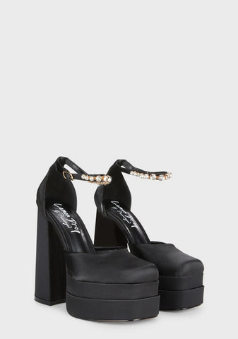 Typhoon Platform Heels - Black