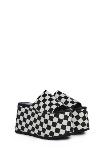 Gwen Platform Sandals - Checkered