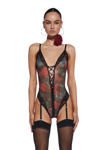 Thorns And Petals Lace-Up Teddy