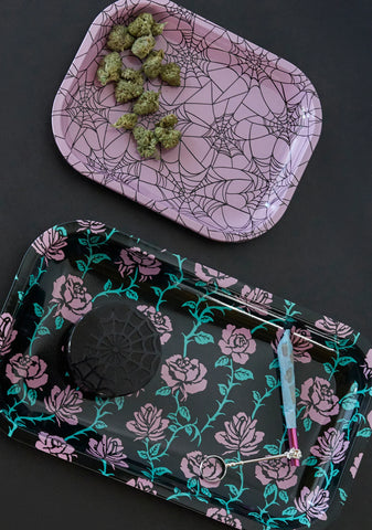 Web Of Hearts Smoke Set