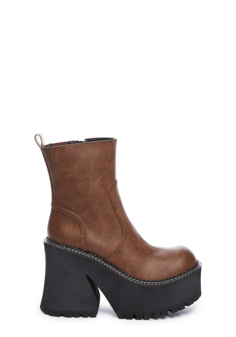 Typical Behavior Platform Boots - Brown
