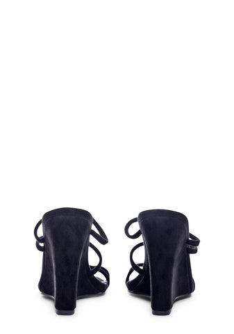 Runway Results Wedge Heels-Black