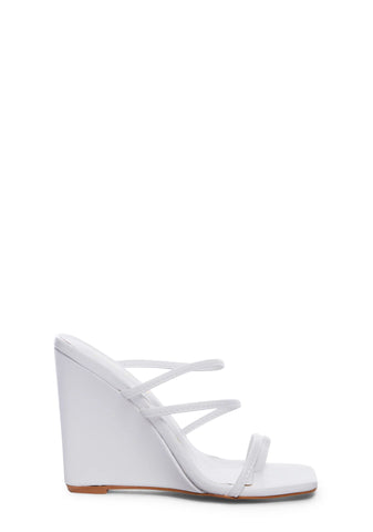 Runway Results Wedge Heels- White