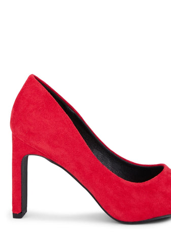 Business Savvy Pointed Toe Heels