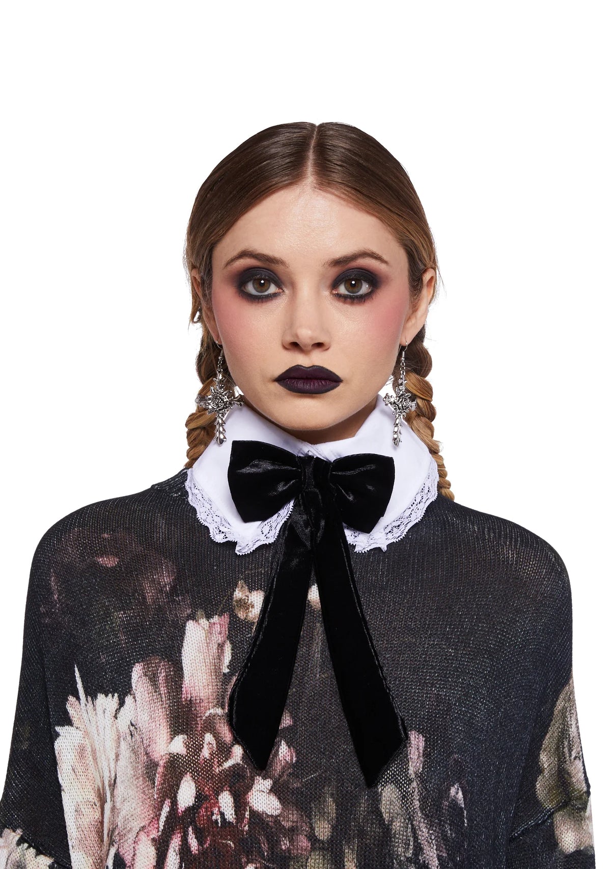 Scholar's Retreat Bow Collar