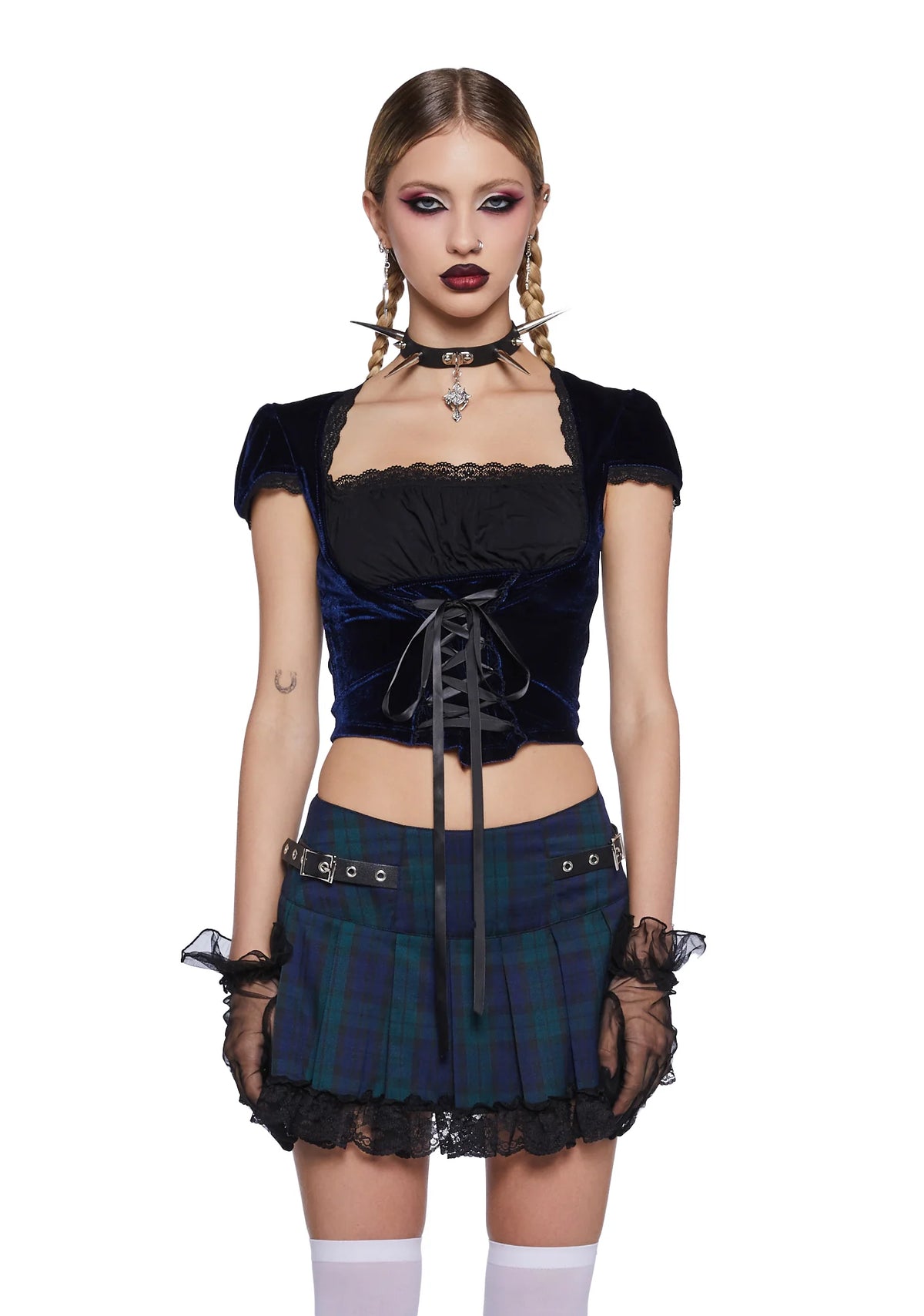 Quick Alliances Velvet Top