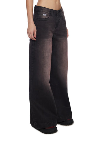 Sweeper Wide Leg Jeans