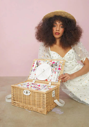 Mushroom Sugar N' Spice Picnic Basket