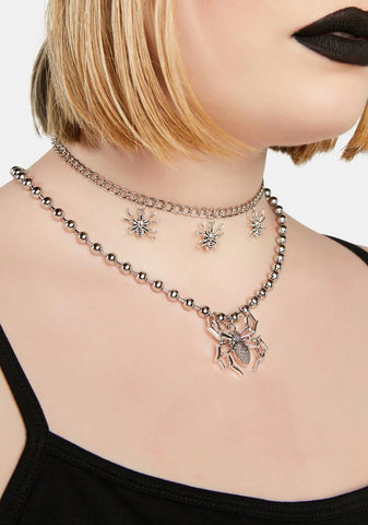 Creep Along Spider Necklace