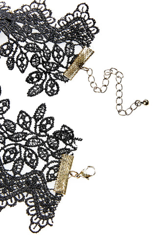 Palace Lace Choker