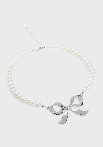 Simply Sophisticated Bow Necklace