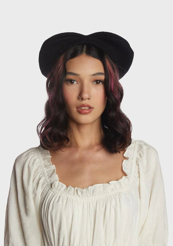 Dark Chivalry Heart Beret