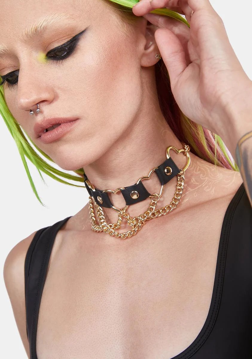 Onto You Heart Choker