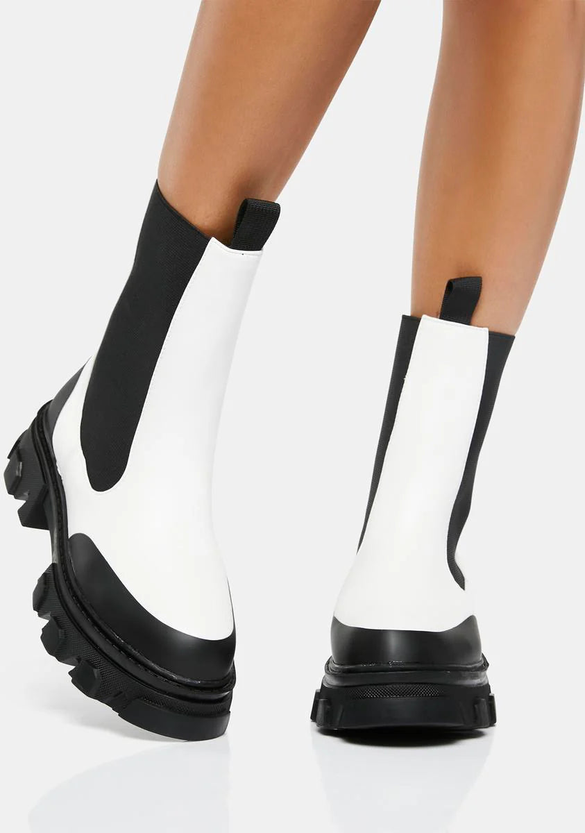 Wonder Chunky Ankle Boots