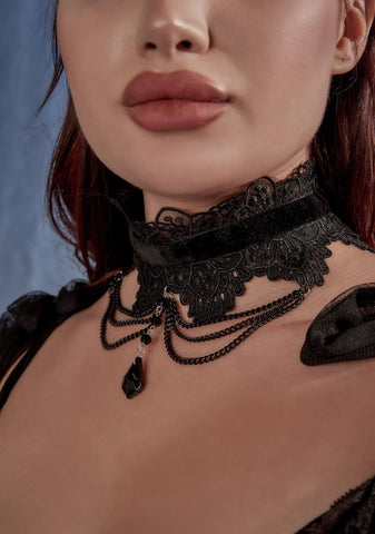 Mystic Romance Lace Choker