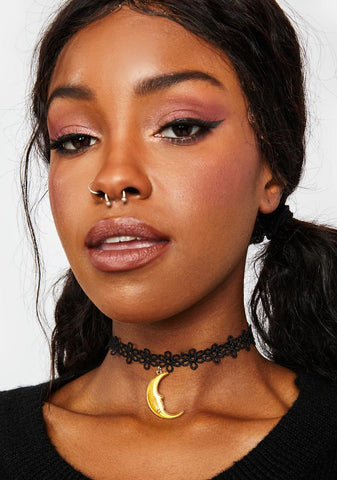 Luna Lovebug Lace Moon Choker