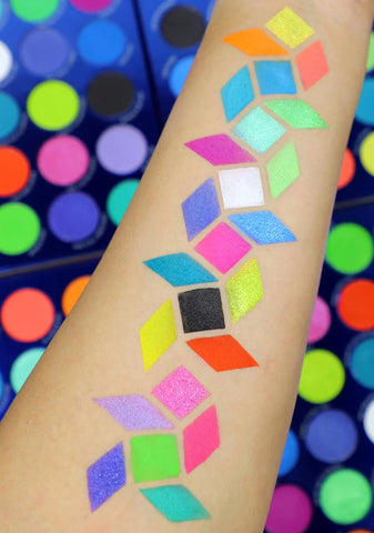City Of Neon Lights Eyeshadow Palette