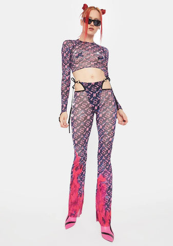 Cum & Play Long Sleeve Crop Top