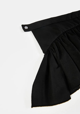 Talk Of The Town Ruffle Collar