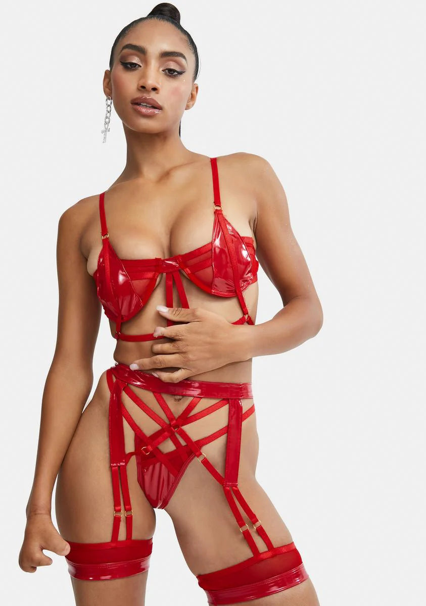 Fire And Desire 3-Piece Garter Set