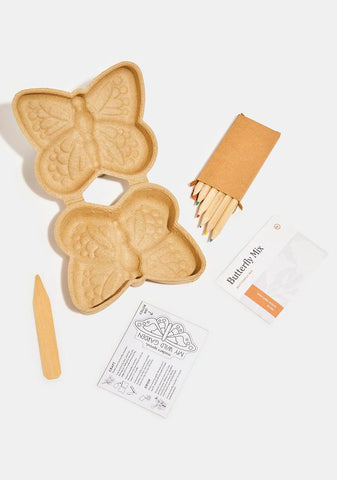 Curious Critters Activity Kit