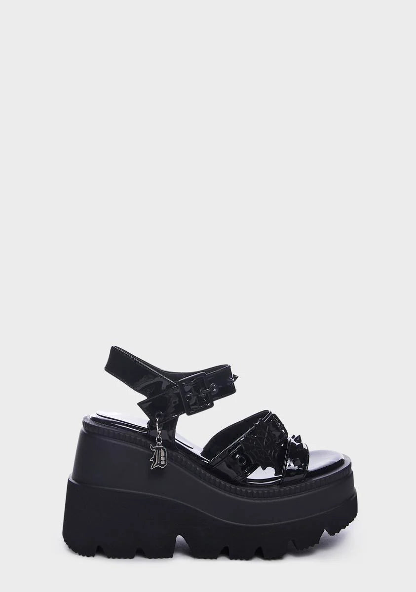 Shaker-13 Platform Sandals