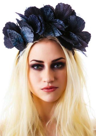 Lana Velvet Noir Crown