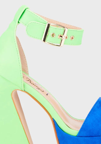 Jamba Platform Heels