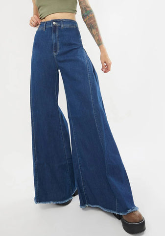 Santa Cruz Wide Leg Jeans