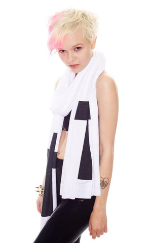 Simple Cross Sailboat Scarf