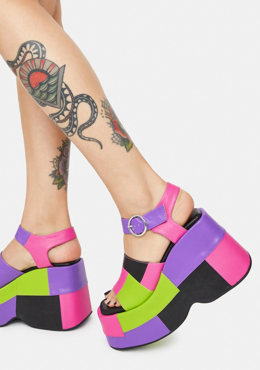 Throwback Daze Color Blocked Sandal