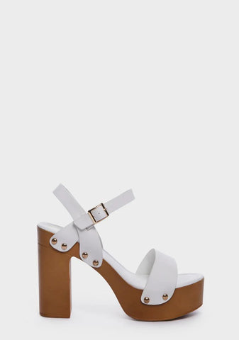 Blanc Easily Recognized Platform Heels